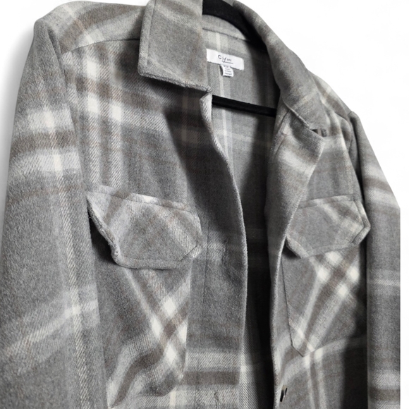 C By One Gray White Plaid Women's Button Down Flannel Jacket - Picture 6 of 9